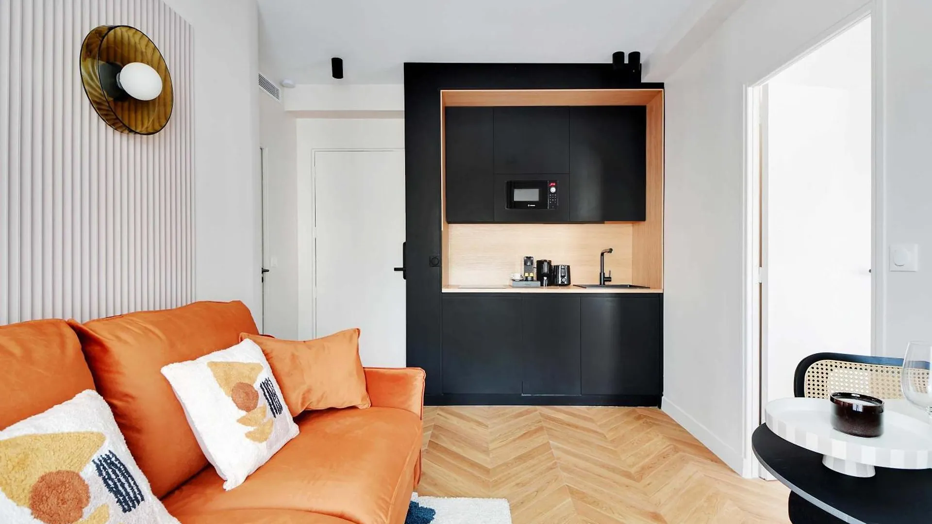 Cozy Entire Apartment Near The Eiffel Tower Paris