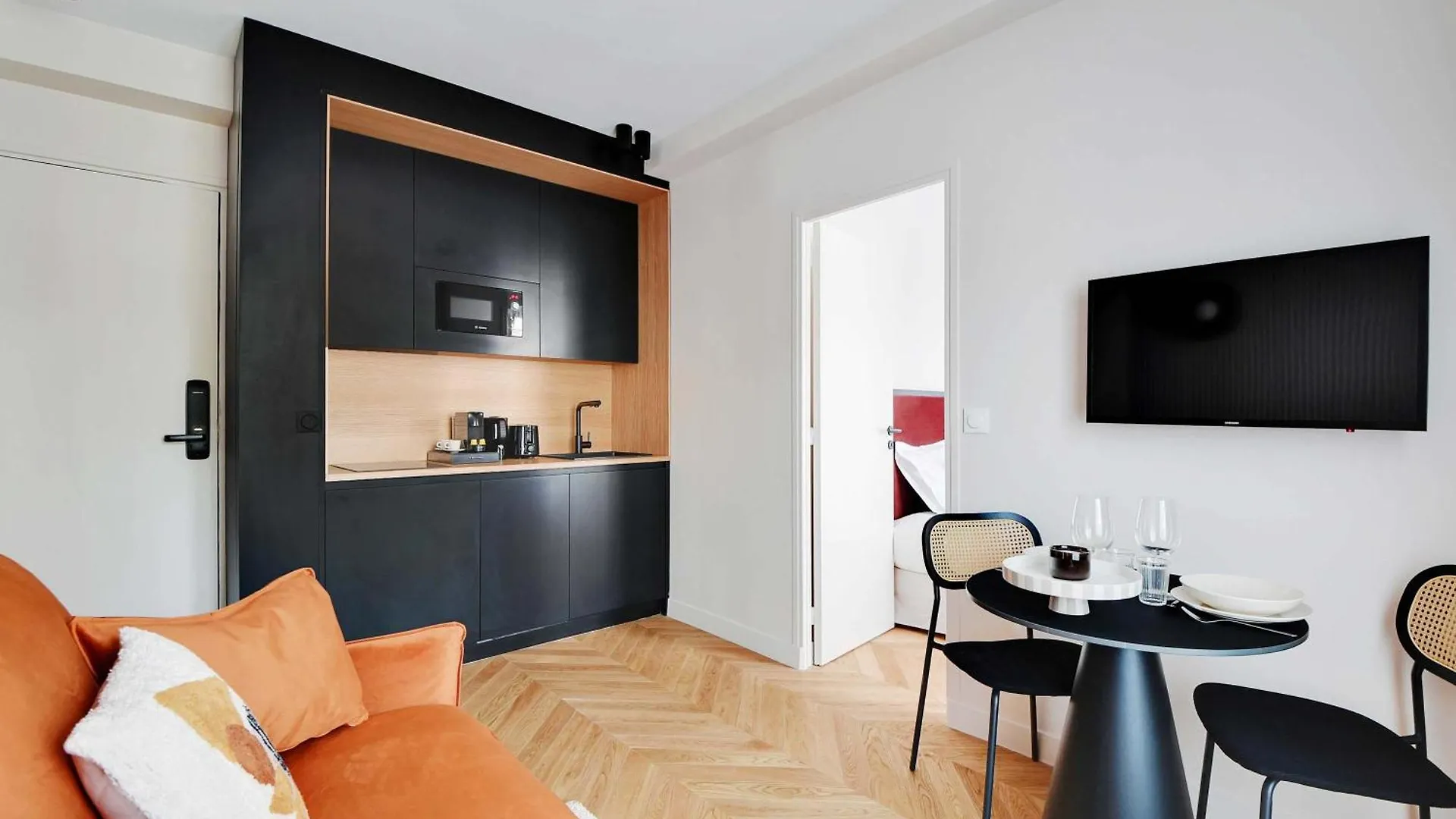 Cozy Entire Apartment Near The Eiffel Tower Paris