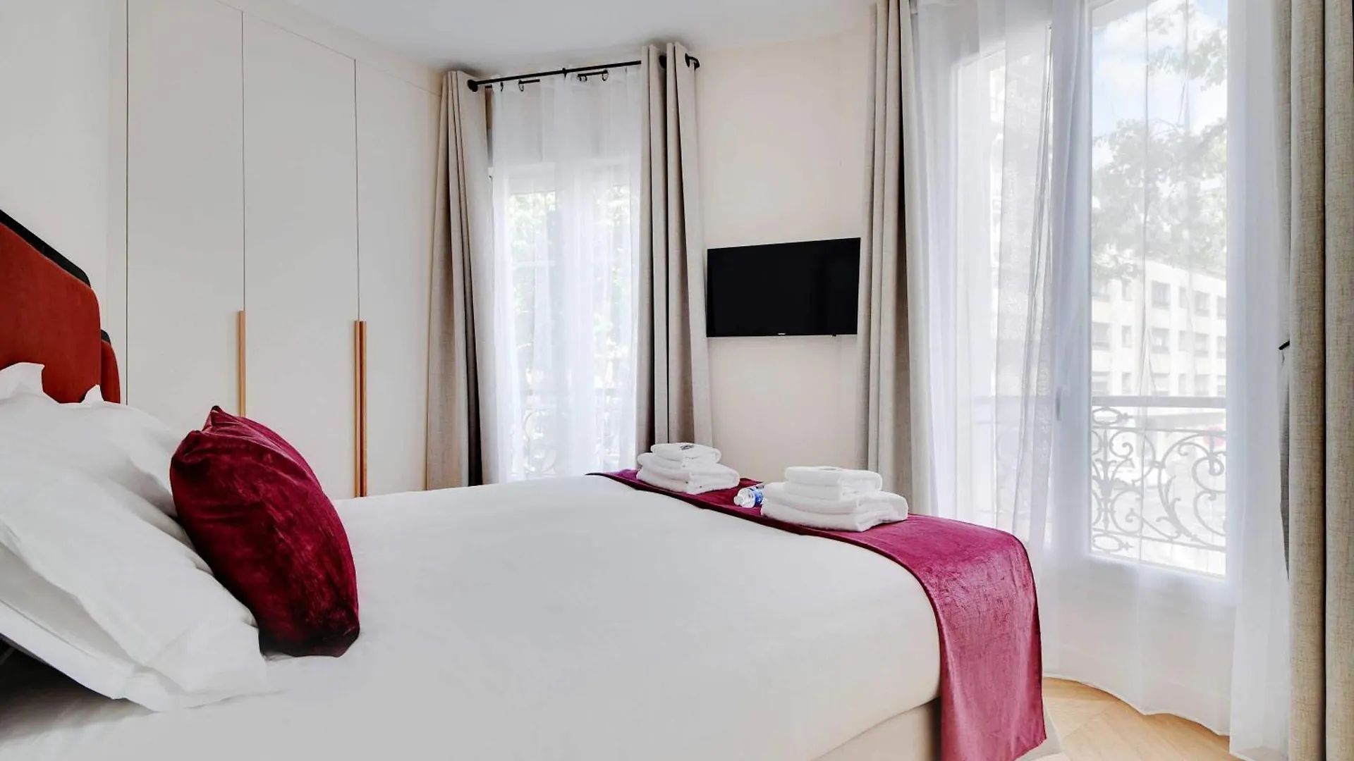 Cozy Entire Apartment Near The Eiffel Tower Paris